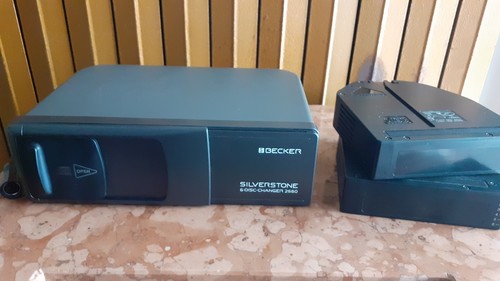 Caricatore per autoradio - caricatore,